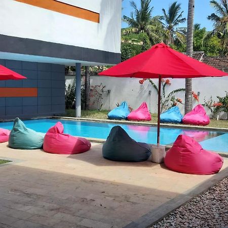 Maza Soda Resort Gili Trawangan Exterior foto